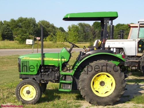 John Deere 5220 fiche technique et avis