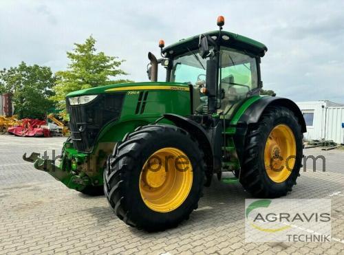 John Deere 7250 specs and reviews