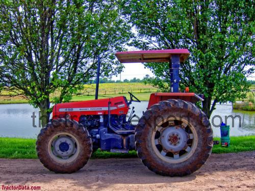Massey Ferguson 492 fiche technique et avis