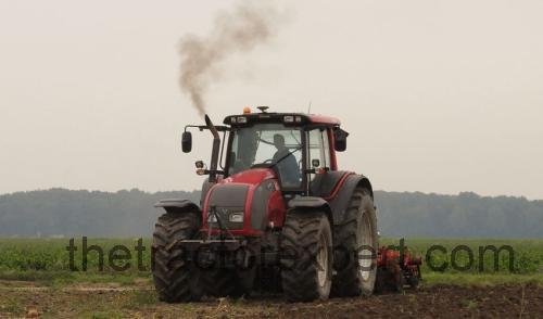 Valtra T161 fiche technique et avis